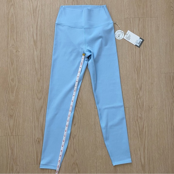 NWT Vuori Inversion Rib Bra & Legging Set 'Crystal Blue' Size XS - Picture 15 of 15